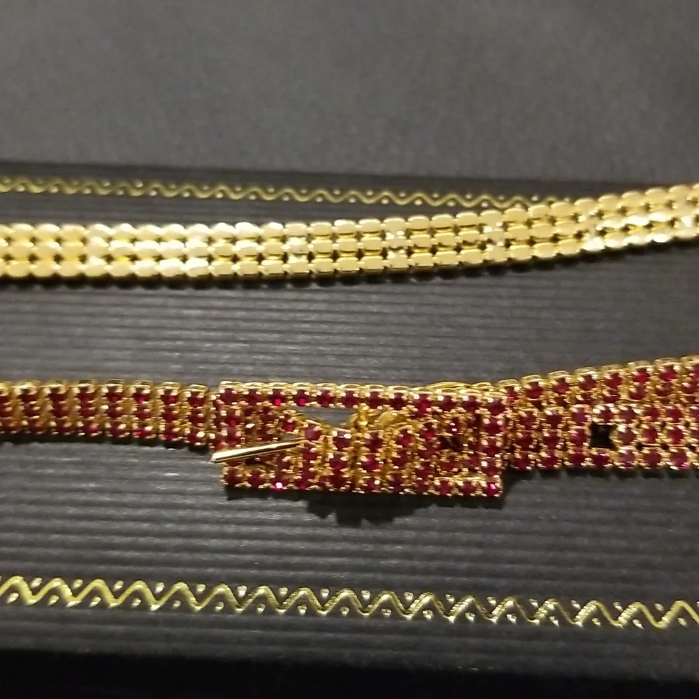 Jewelry - Picture 4 of 8